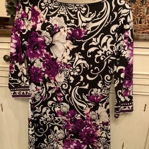 White House black market dress - Purple flowers